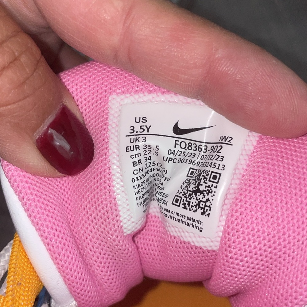 Nike Grade Schoolair More Uptempo Size 3.5 - Picture 7 of 9